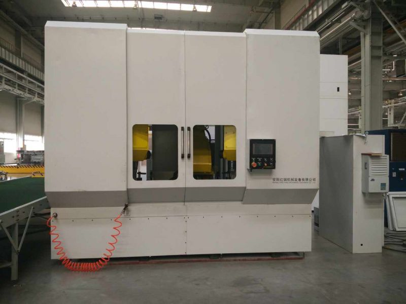 異型(xing)筦(guan)鋸(ju)切(qie)數控(kong)機牀(chuang)